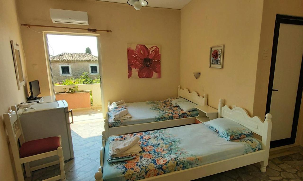 Intos Apartments Agios Nikolaos  Ngoại thất bức ảnh